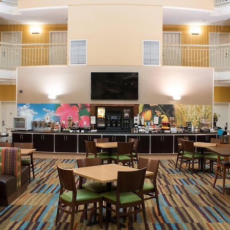 Fairfield Inn & Suites Oakland Hayward Esterno foto