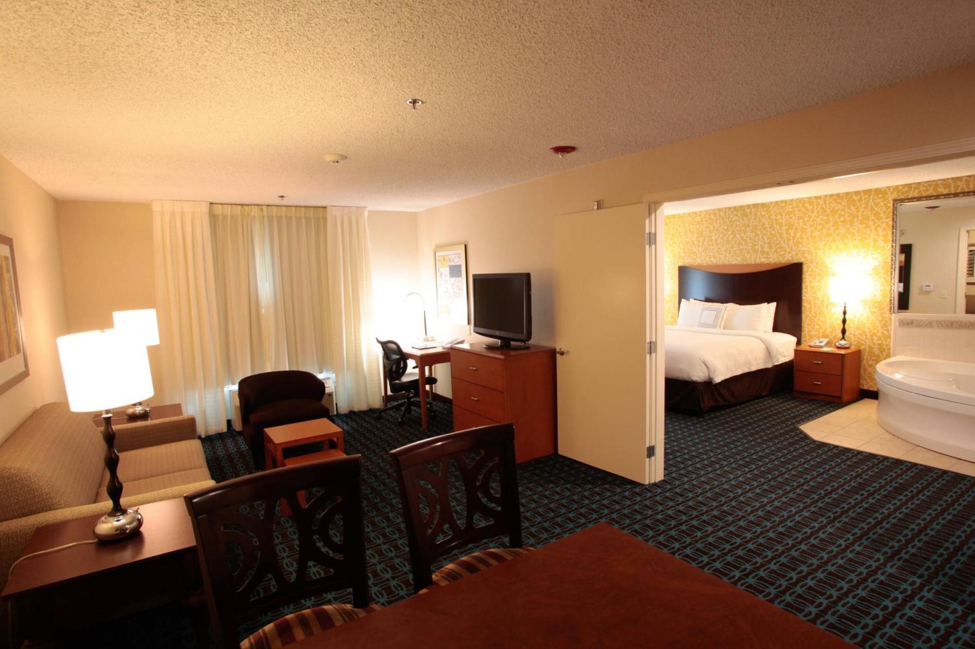 Fairfield Inn & Suites Oakland Hayward Esterno foto